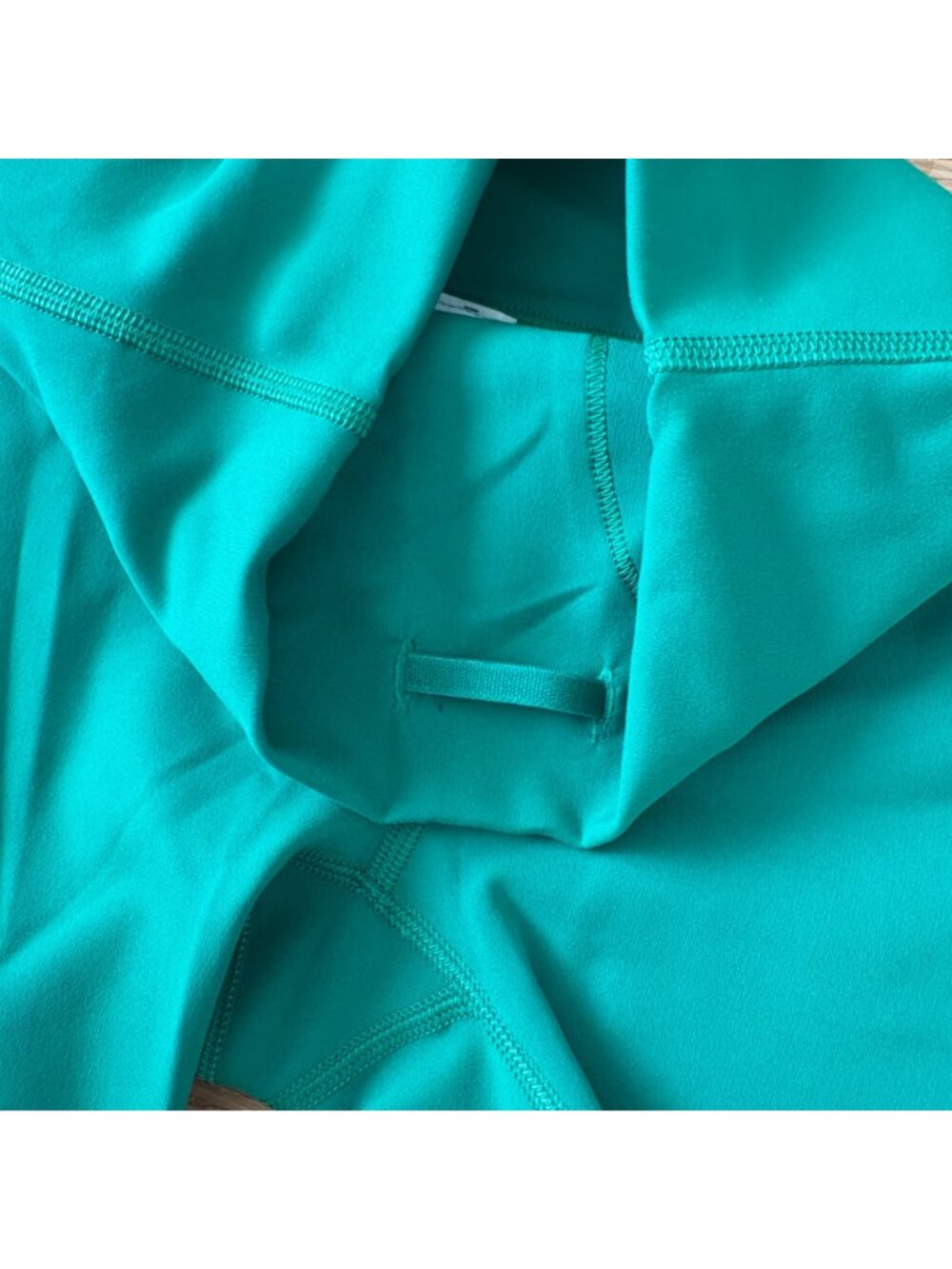 Lululemon Athletic Wunder Train High Rise Short 6” Raceway Green NWT Size 0 - Picture 4 of 8